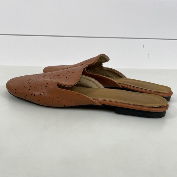 Womens Size 41 Tan Brown Perforated Mules Shoes Slip On Flats Cutout Slide - Picture 4 of 10